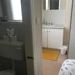 Parade Holiday Apartments