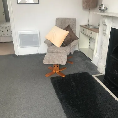 Apartment Parade Holiday Apartments Scarborough