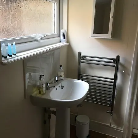 Parade Holiday Apartments *